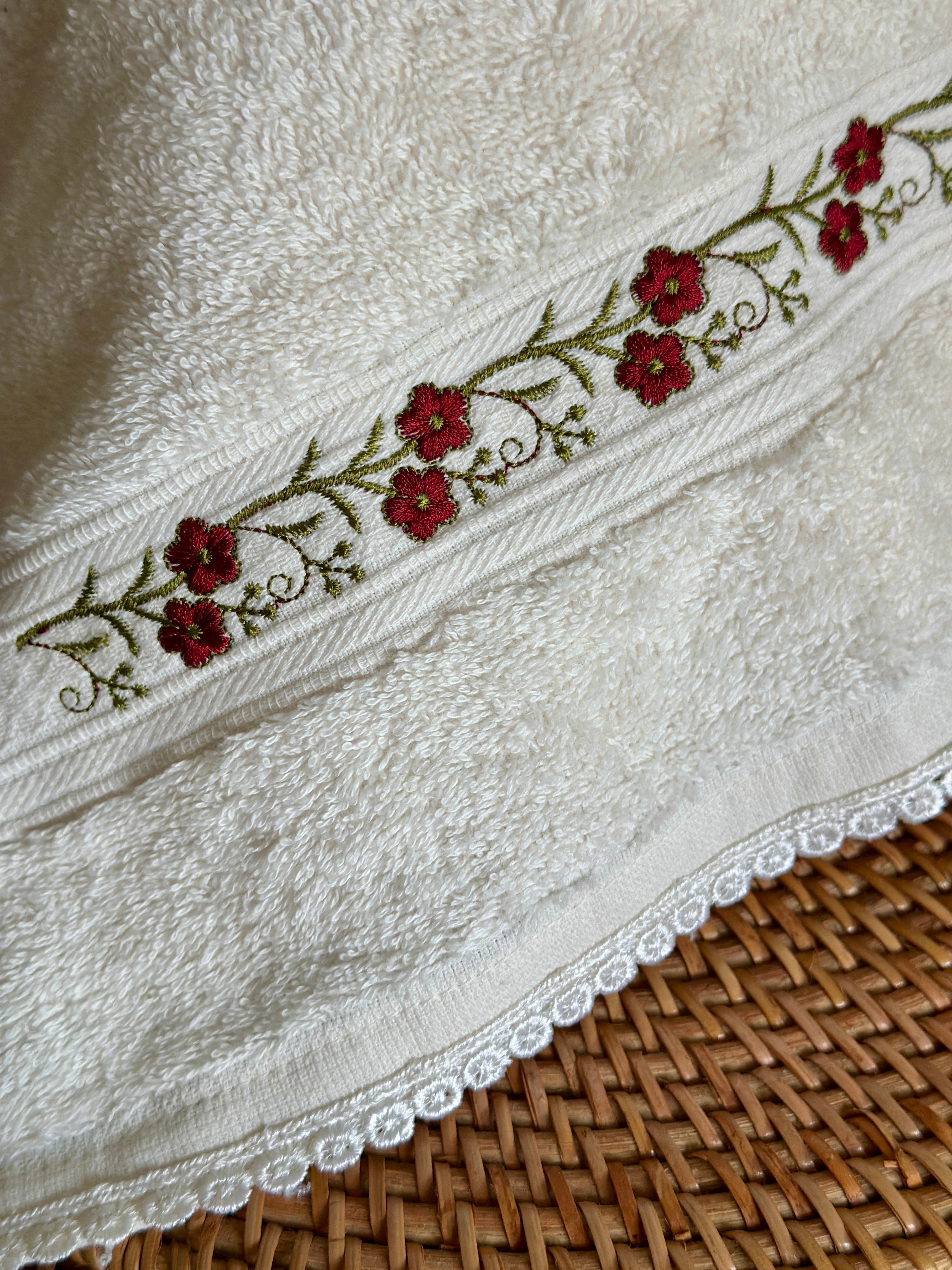 Ruby Hand Towel