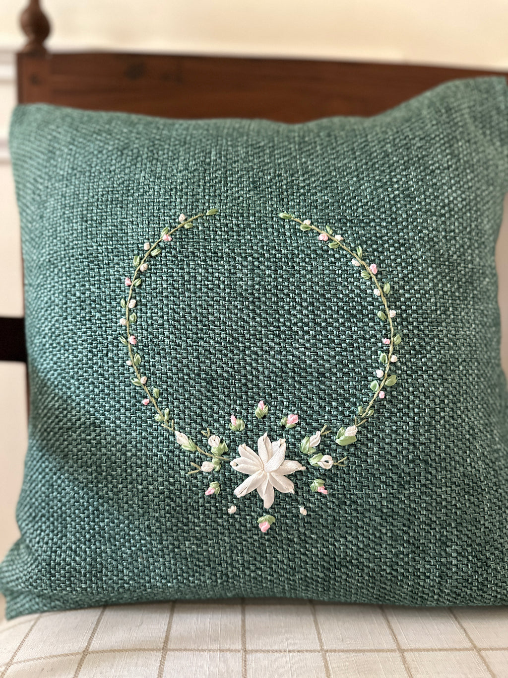 Ivy Cushion cover
