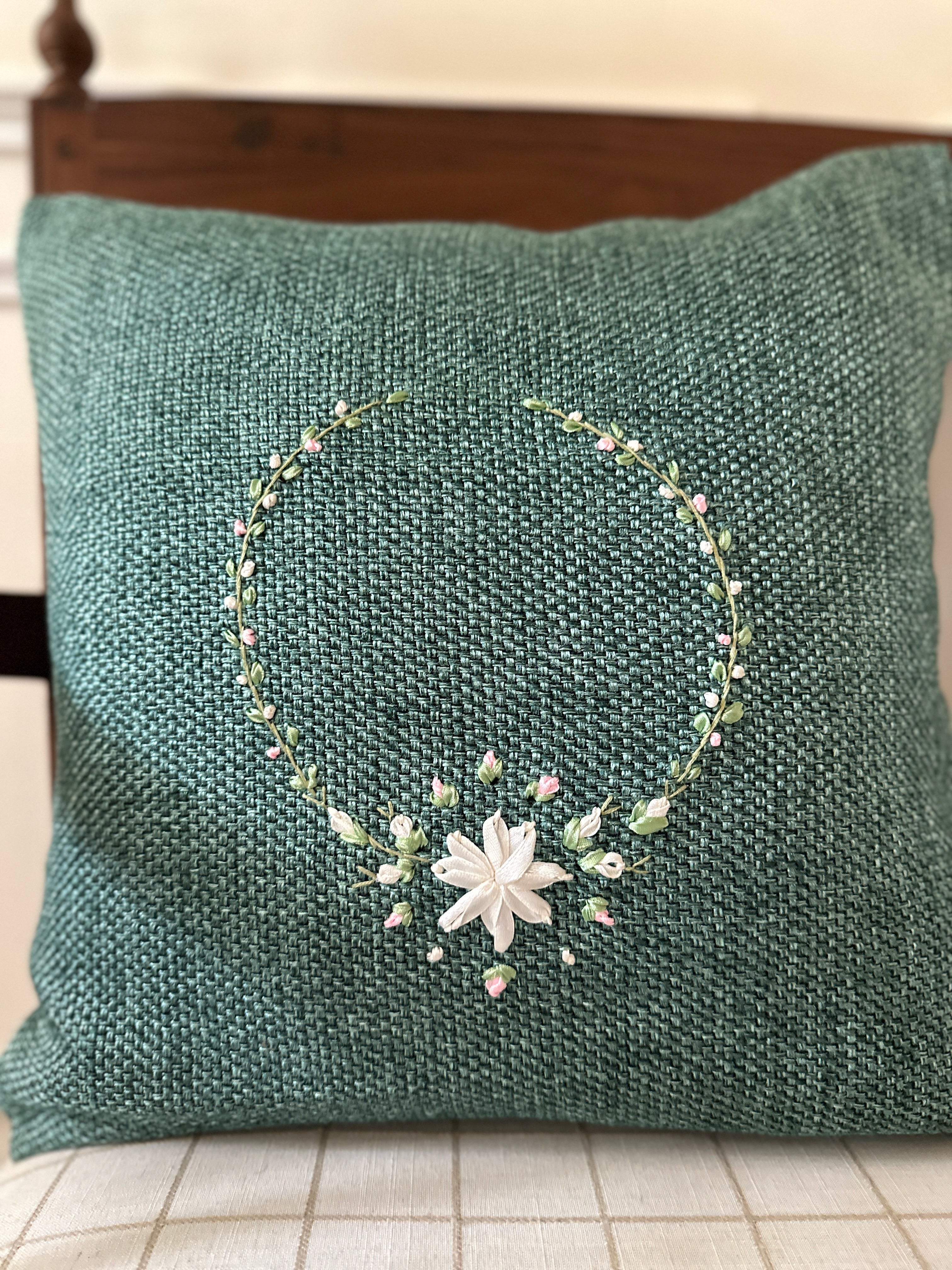 Ivy Cushion cover