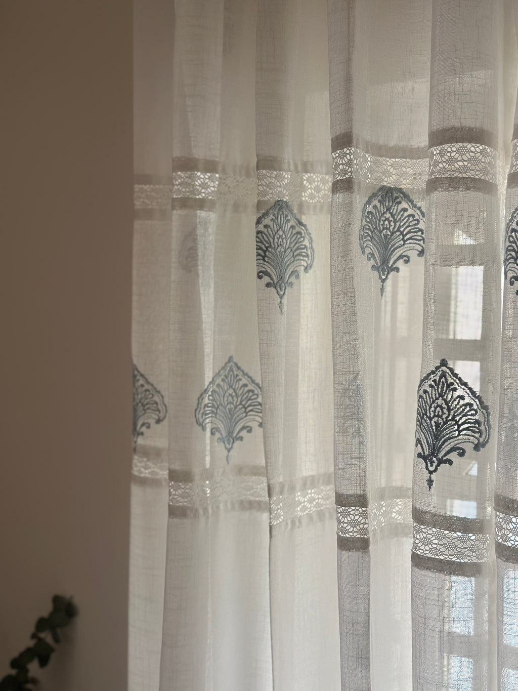 Mira Sheer Curtain