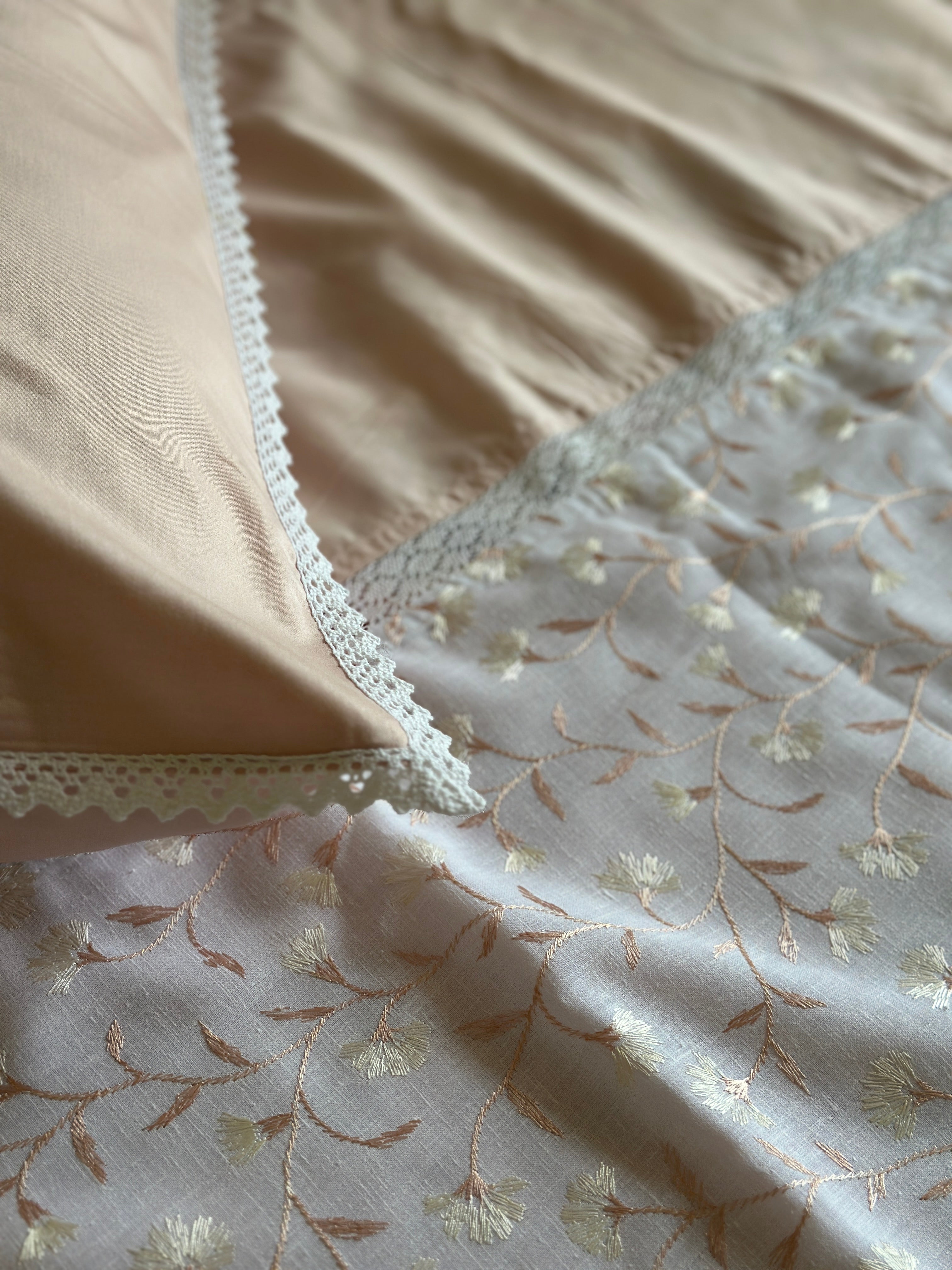 Aurelia Bedset