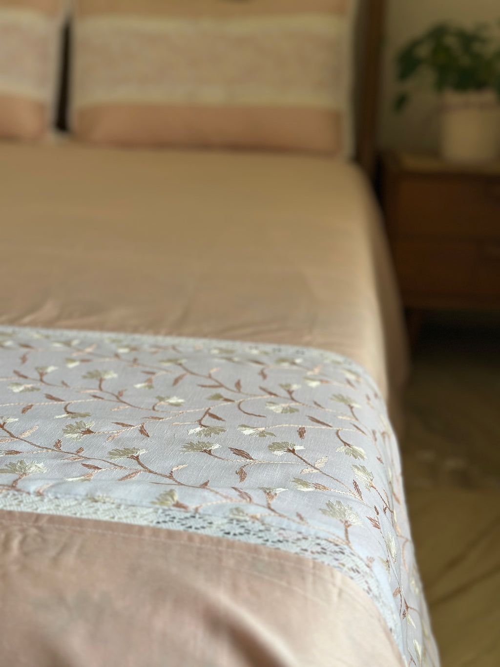 Aurelia Bedset