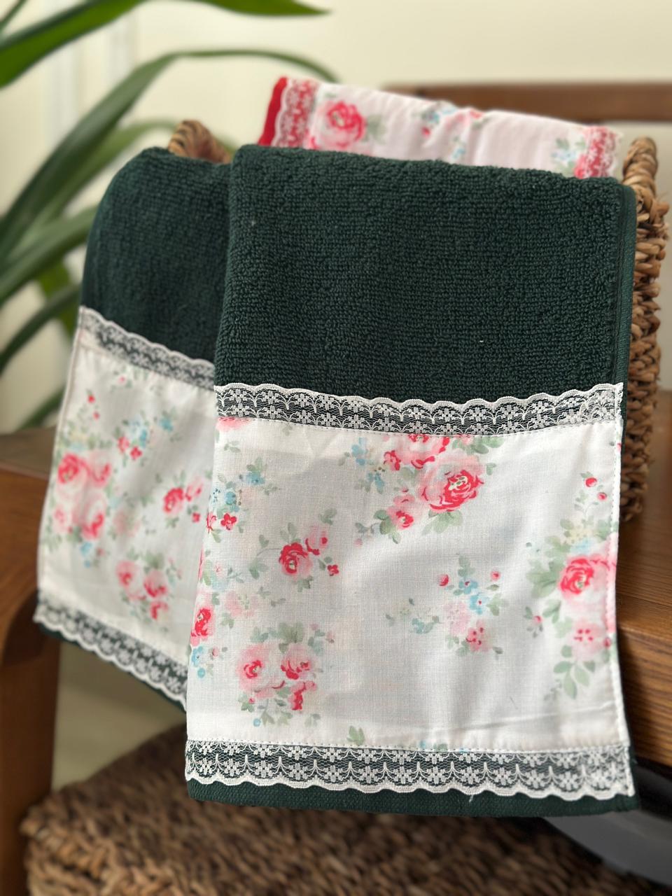 Noel Bloom Hand Towel - Green