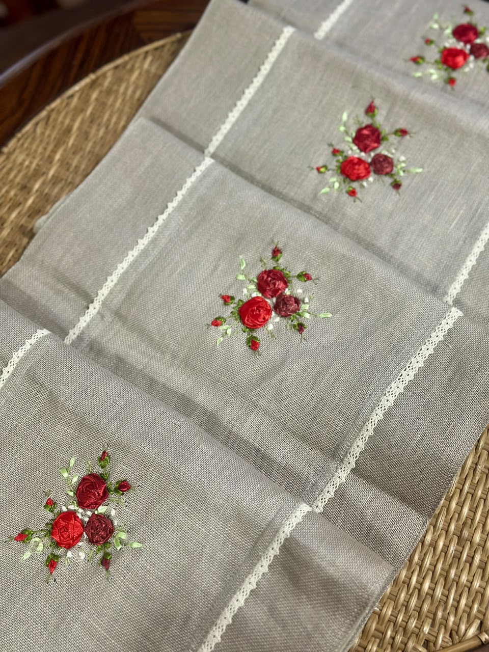 Roselle Runner