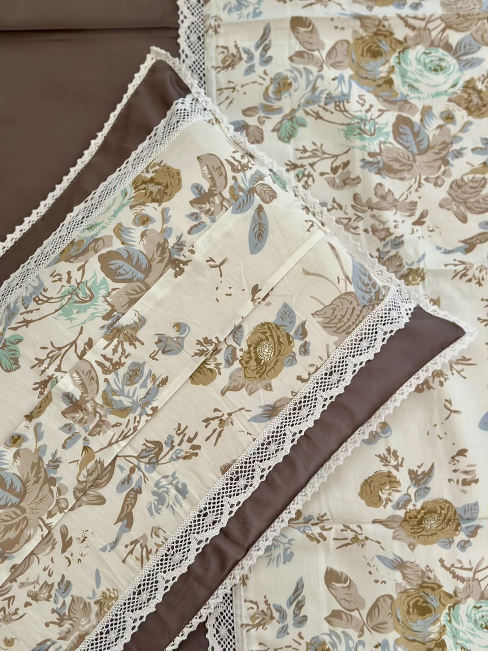 Grey Flora Bedset