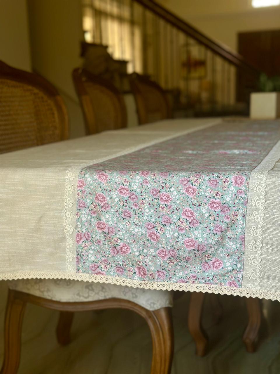Amora Table Cover