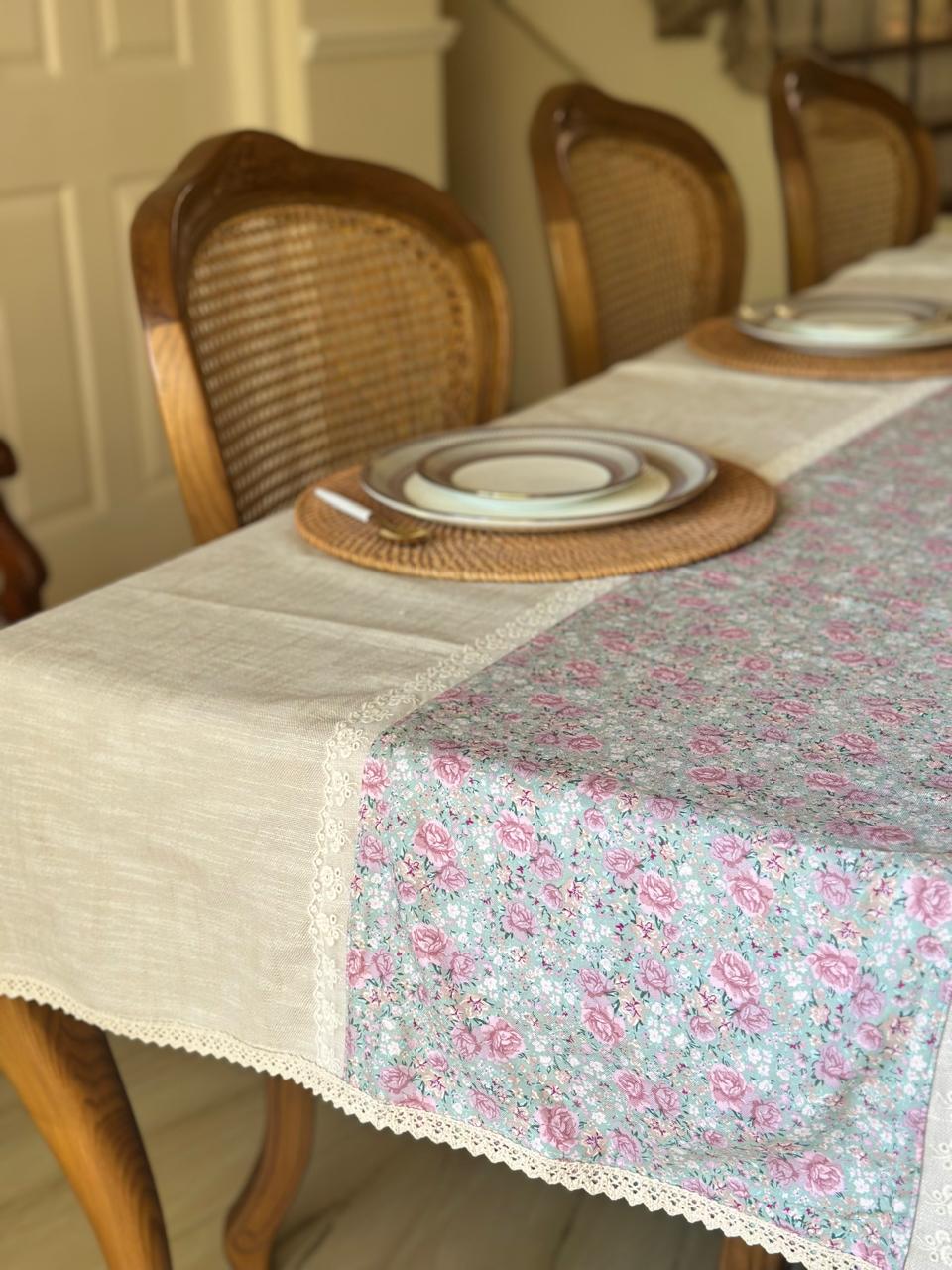 Amora Table Cover