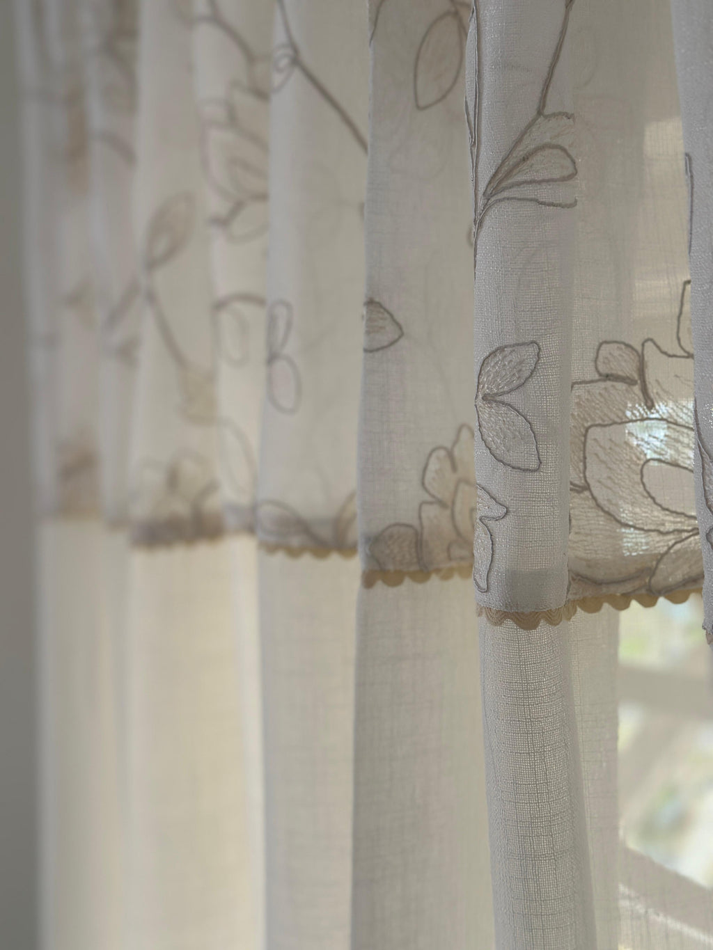 Ivory Vine Sheer Curtain