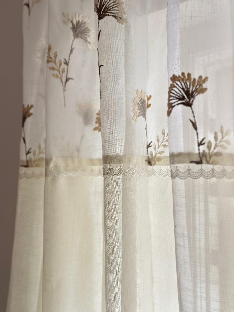 Lila sheer Curtain