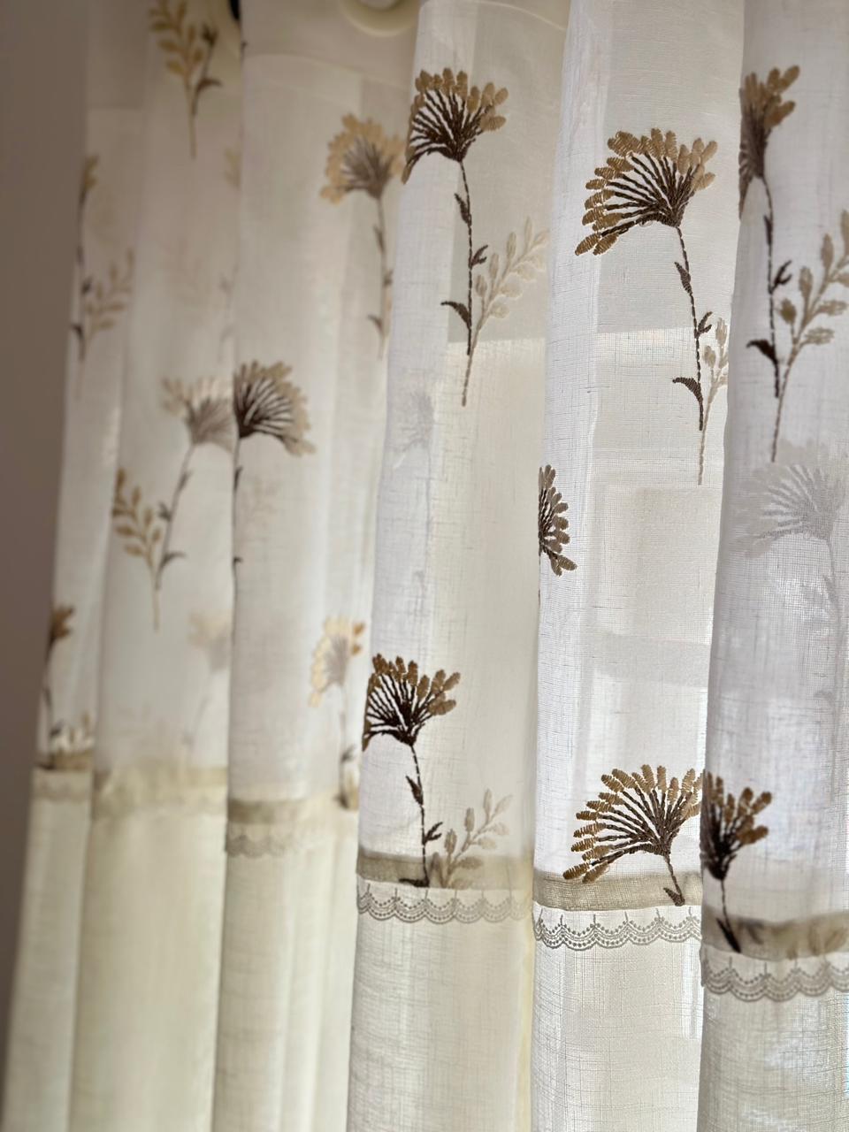 Lila sheer Curtain